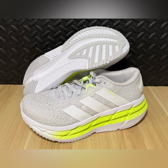 adidas Shoes - adidas Adistar 4  Dash Grey Hi Res Yellow Running Shoes JR0291 Womens Size 7.5